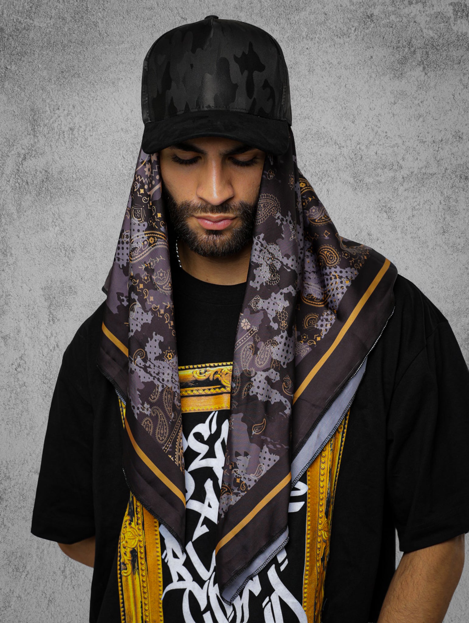 STSCOO1 - Camo Scarf