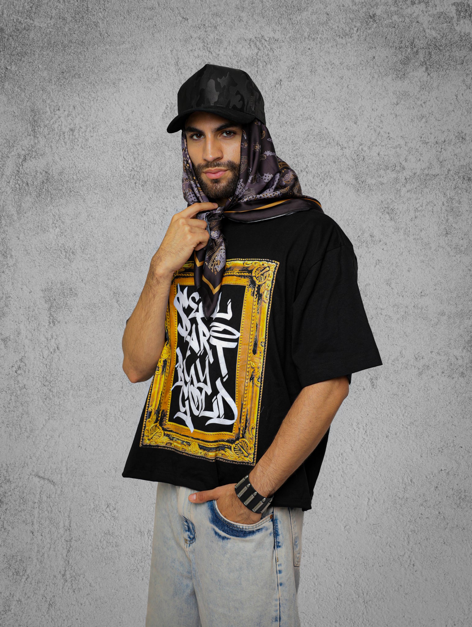 STTSOO3- Art Frame Tee